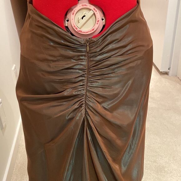 Mother of the bride dress/Evening Gown perfect for Weddings and New Years Gala - Picture 8 of 8